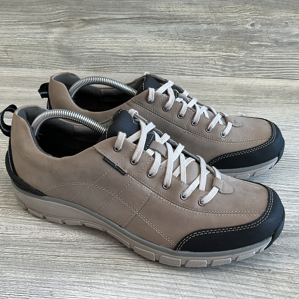 Clarks Shoes Women Size 12M Stone Wave Walk Hiking Lace Up Leather Upper Comfort